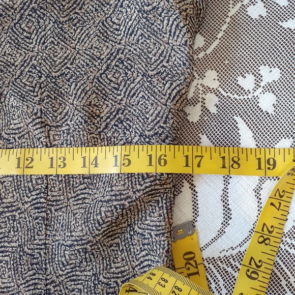 Isabella Bird Midi Dress - Picture 12 of 13